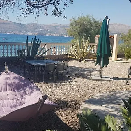 Villa Kairos